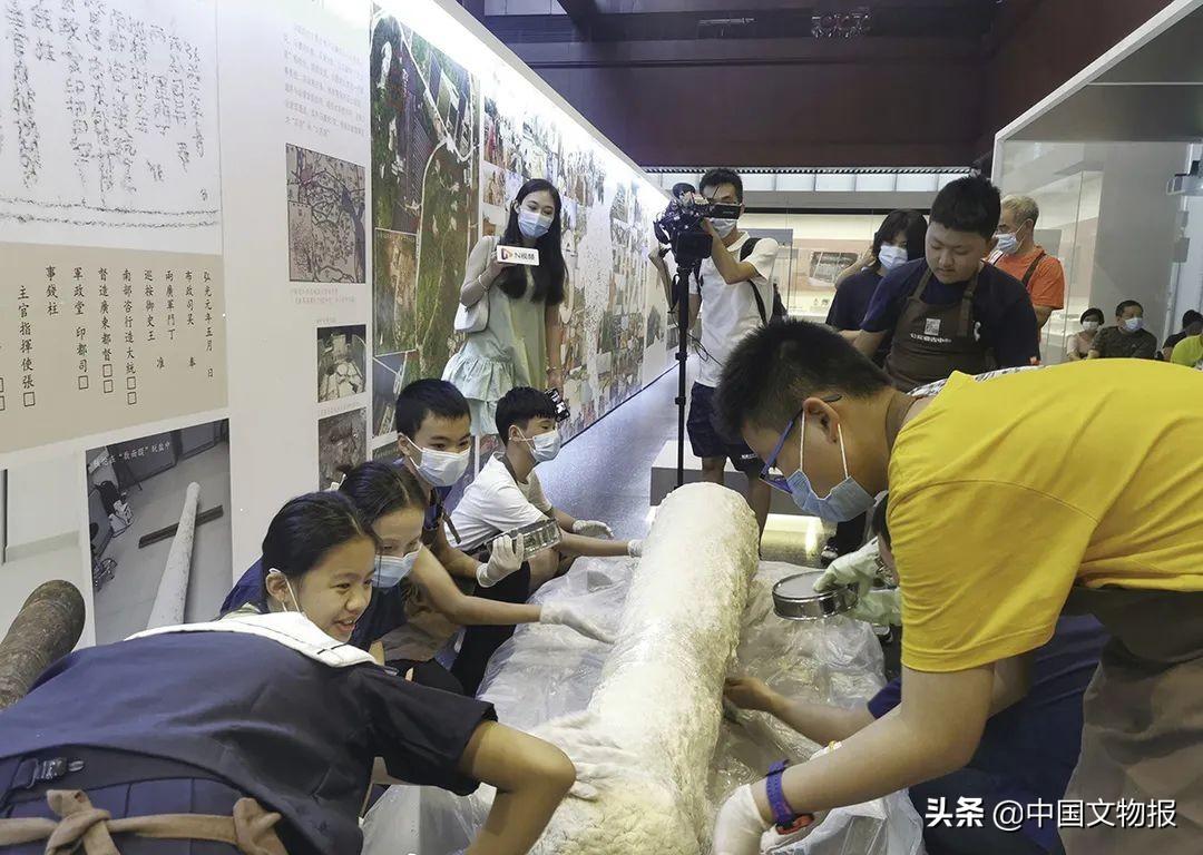 “我在南汉二陵博物馆修文物”系列公众考古活动实践与思考