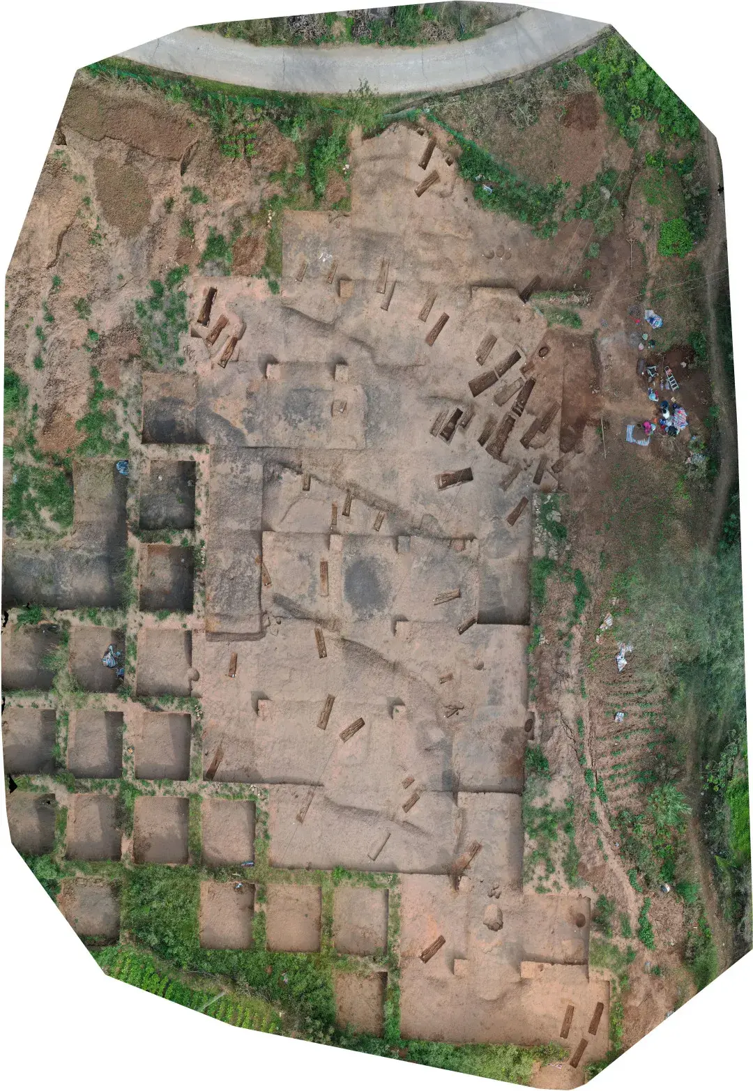 新发现 | 四川凉山金沙江畔发现两百余座商周时期墓葬