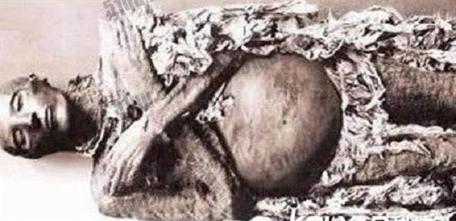 冰冻600年古尸产下活婴 因胎儿生机没有被破坏（钓鱼文）