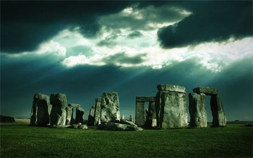 巨石阵之谜：巨石阵真的存在吗，它又是干什么用的？