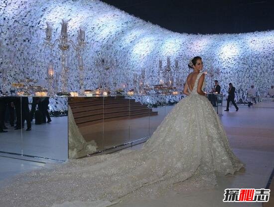 震惊世界的婚礼盘点，花瓣装饰墙壁花费620万人民币
