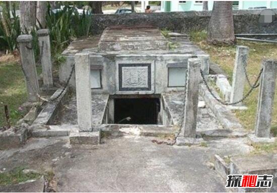 揭秘蔡斯墓穴之谜，棺材在地下诡异移动(科学至今无解)