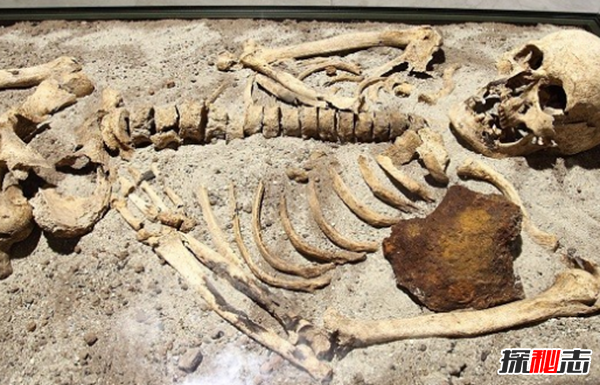 颠覆历史的十大考古发现,罗马浴室发现近100具腐烂婴儿尸骨