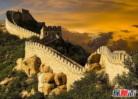 盘点世界著名建筑，世界十大著名建筑图片/中国长城排第一