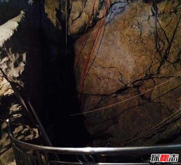 重庆巫溪鱼泉之谜,每年汛期泉中喷出千斤鱼