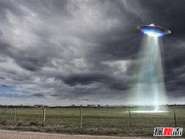 凤凰山事件,游客见到UFO并像被电击一样