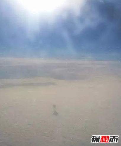 飞机上拍到云上站着人,科学家称是外星人(不可思议)