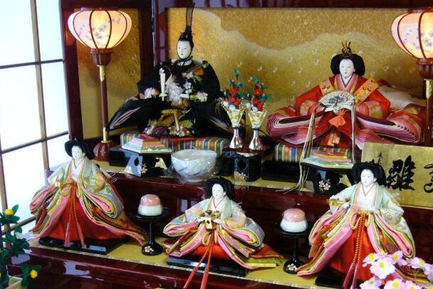 日本女儿节是几岁女孩子过：孩提时小女孩，祝女儿健康
