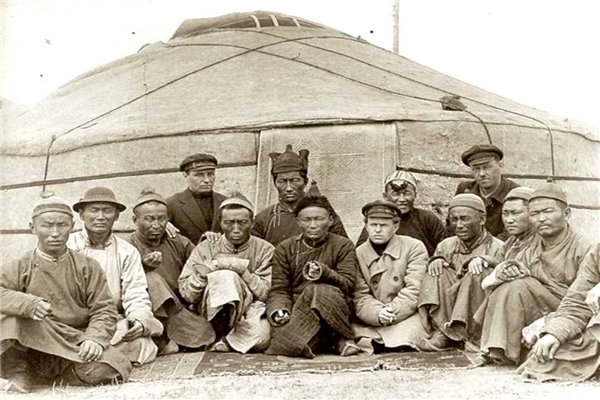 外蒙古什么时候独立的 独立于1946年（国名党宣布）