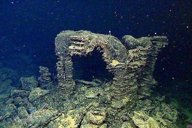 海底深处的建筑 史前文明是否存在（自然形成）