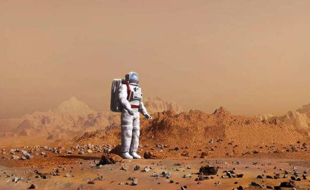 火星男孩的预言 地球难道真的被监视起来了？（军事卫星）