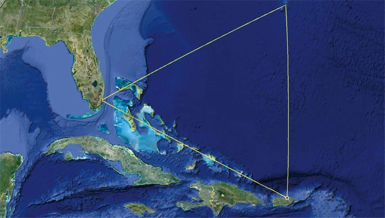 飞机离奇失踪的真相 世界上一处神秘的海域（龙三角）