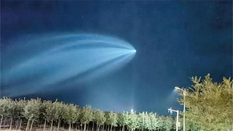 多地上空的不明飞行物究竟是什么 是外星飞船降临吗？