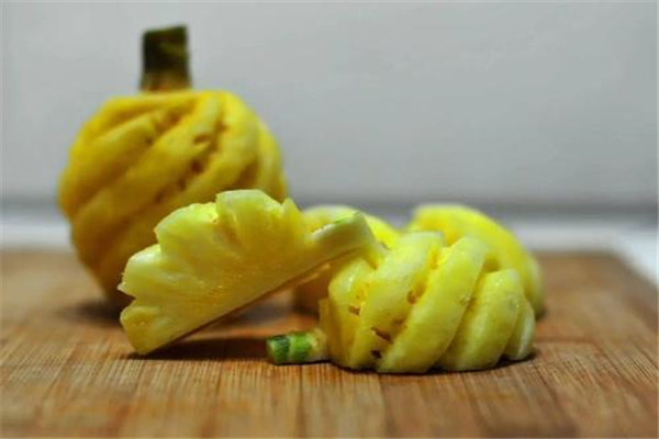 世界上最小的菠萝是什么 泰国小菠萝（味道可口）