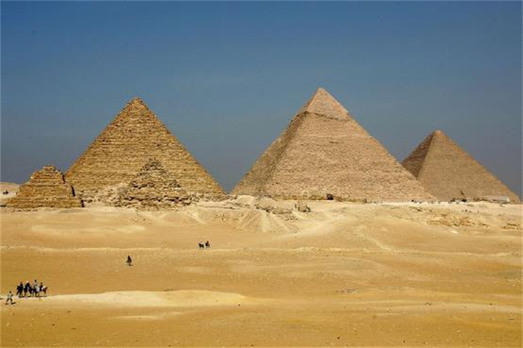 古埃及金字塔的构造问题 至今都是未解之谜（无从考究）