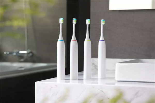 电动牙刷刷头拔不下来怎么办 如何更换电动牙刷刷头