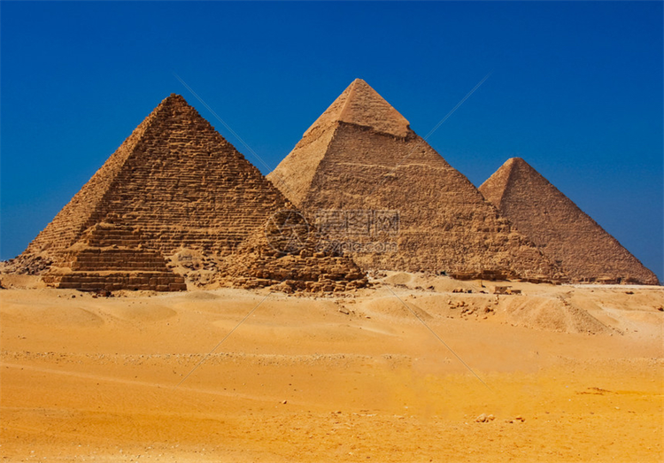 彻头彻尾的历史骗局 金字塔是现代人用水泥浇筑的（只是猜测）