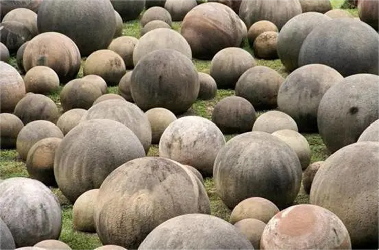 巨型石球出现在哥斯达黎加 它们究竟是从何而来（未解之谜）