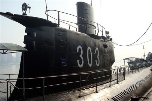 我国独立研究的伟大潜艇 303潜艇（恐怖的幽灵303潜艇）