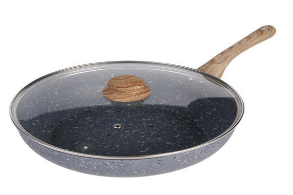 麦饭石和不粘锅的区别 麦饭石锅的材质与优点有哪些