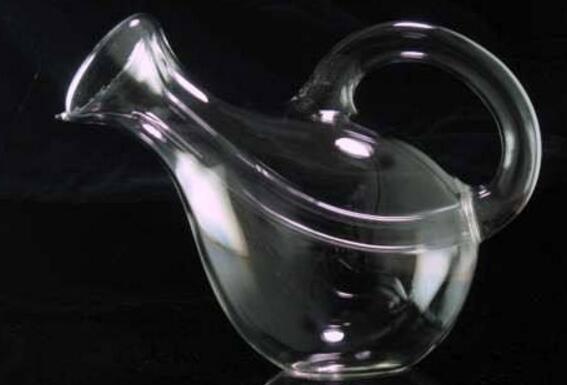 克莱因瓶装水动态图，三维空间制造不出来克莱因瓶