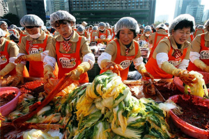 泡菜为什么会起白沫 泡菜起白沫怎么办（清洗缸子）