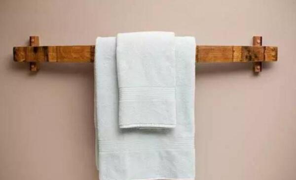 洗毛巾可以用小苏打吗，可以（小苏打去污能力很强）