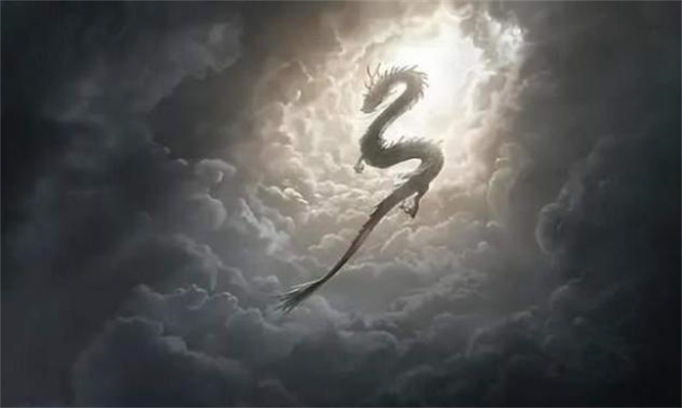 在广东汕头上空出现神秘的龙 好像正在呼风唤雨（云中神龙）