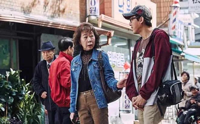 韩国82岁老太卖淫 难道韩国老人没有生存的权利？