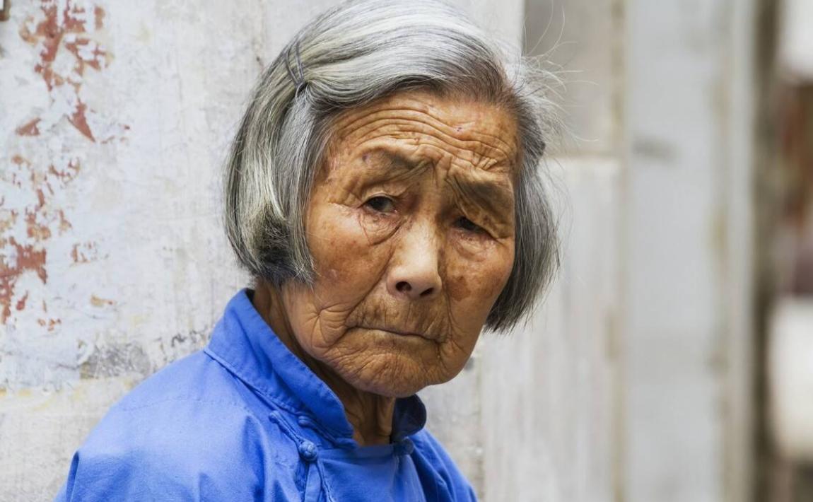 世界上寿命最长的人 居然活了这么久（长寿老人）