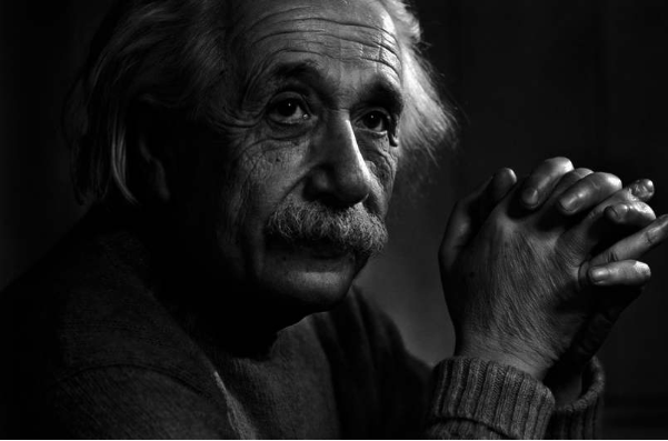 爱因斯坦厉害到什么程度:世界天才物理学家,神一样存在