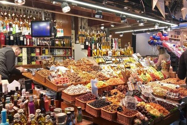 欧洲最大的菜市场:波盖利亚市场，吃货天堂(特色涂鸦)