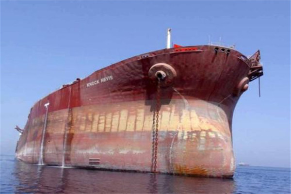 世界上最大的船 诺克·耐维斯号（长度达488米令人惊讶）