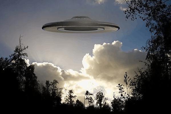 全球各地声称看到UFO，难道外星人已经盯上了地球（不明飞行物）