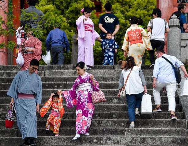 20万日本人赖在上海不走，其中6成是女性，中国这么受欢迎吗？