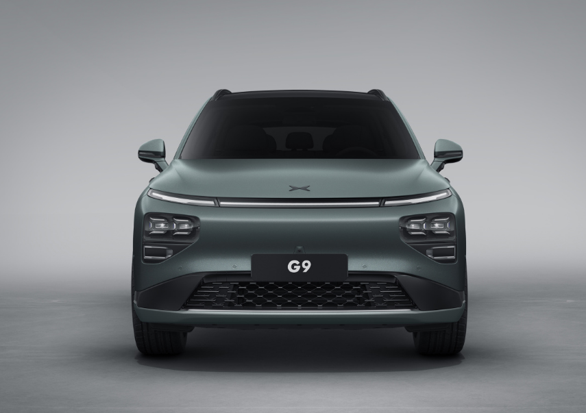 全面评测小鹏G9，身背无数争议，它如何成为小鹏汽车的最后牌面