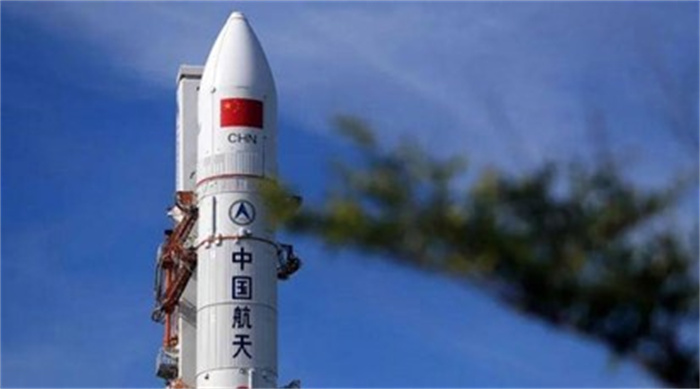 NASA局长摊牌 不能让中国抢先载人登月 下一个登月的必须是美国