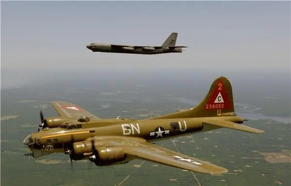 世界轰炸机排行榜前三 最强悍的轰炸机（B-2轰炸机稳居第一）