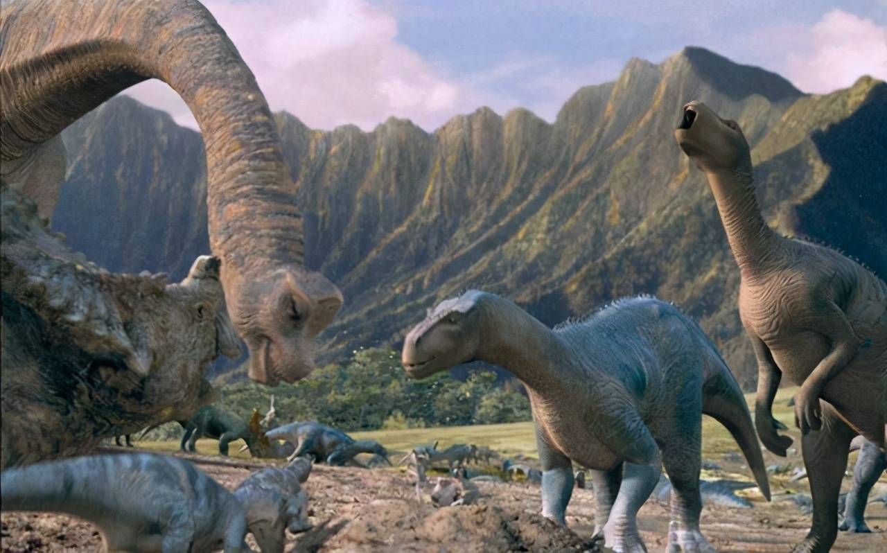 恐龙并没有完全灭绝，可能还生活在地球（鸟类有恐龙基因）