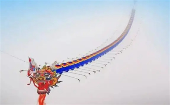 世界上最长的风筝 5km长的中国龙（最长风筝）