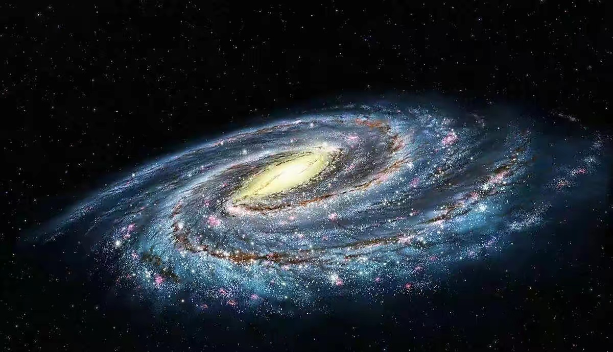 银河系中心为什么会那么亮 那里到底藏着什么东西 原来和恒星有关