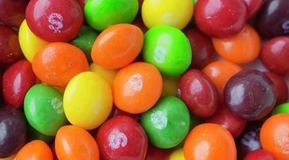 彩虹糖居然能够改变人体DNA？那以后还能不能吃？（特殊物质）