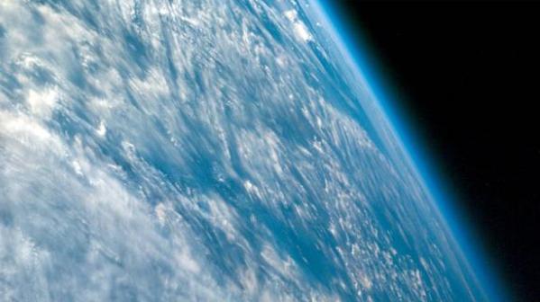地球上面的第一个生命来自哪里？很有可能是外星（生命起源）