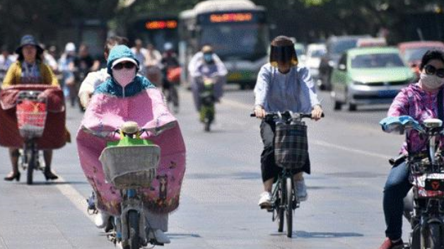 杭州地区出现极端的高温天气，居然想到用这种方式散热