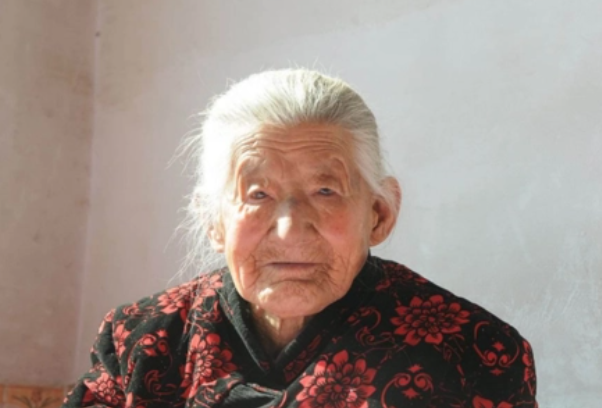 中国最长寿的人：阿丽米罕·色依提(活了135岁)