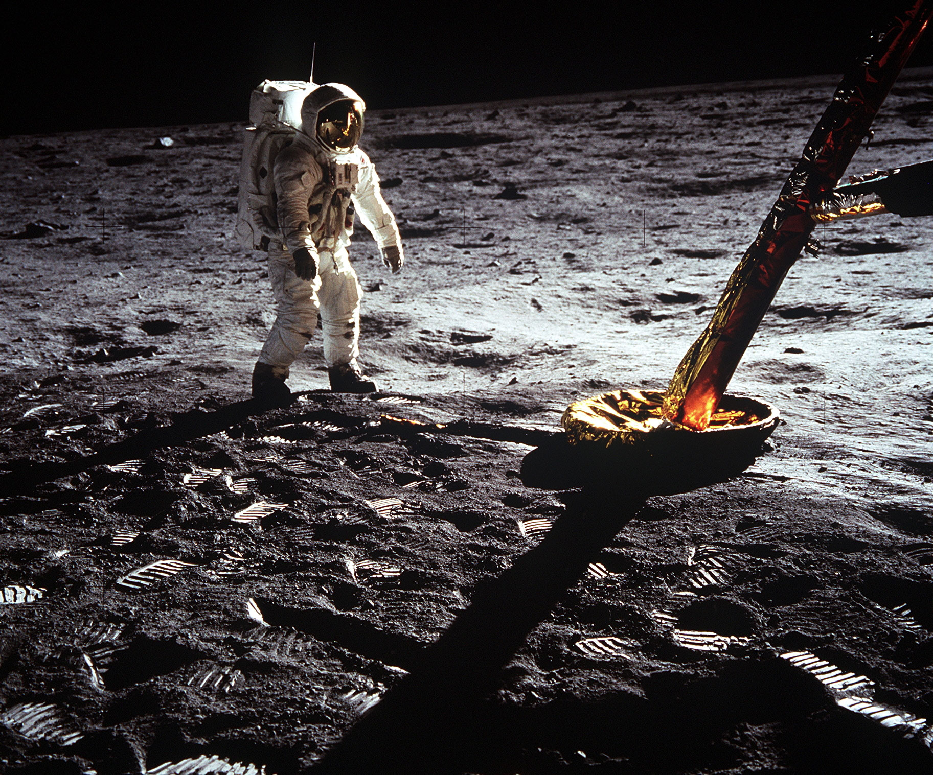 阿波罗登月只是骗局？NASA重启登月计划（美国已经成功登月）