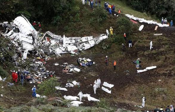 东航失事132人下落不明，机务不安排跳伞逃生的原因是什么？