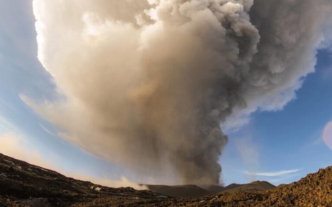 汤加火山全面爆发，中国的卫星图怎么不如 （美日清晰）