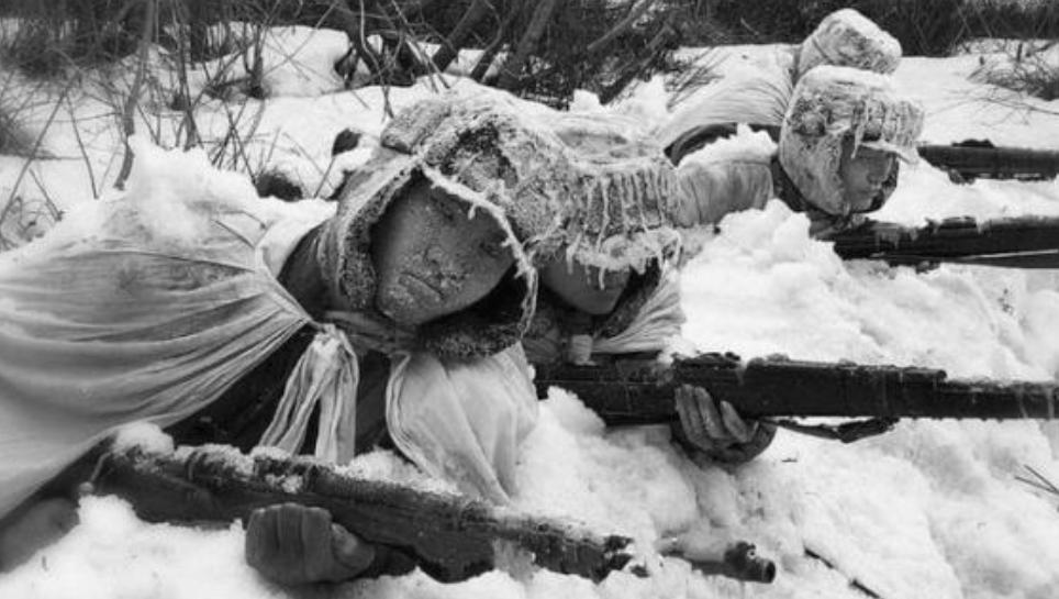 长津湖中，在零下-40度的温度下战斗，为何他们没有棉衣？