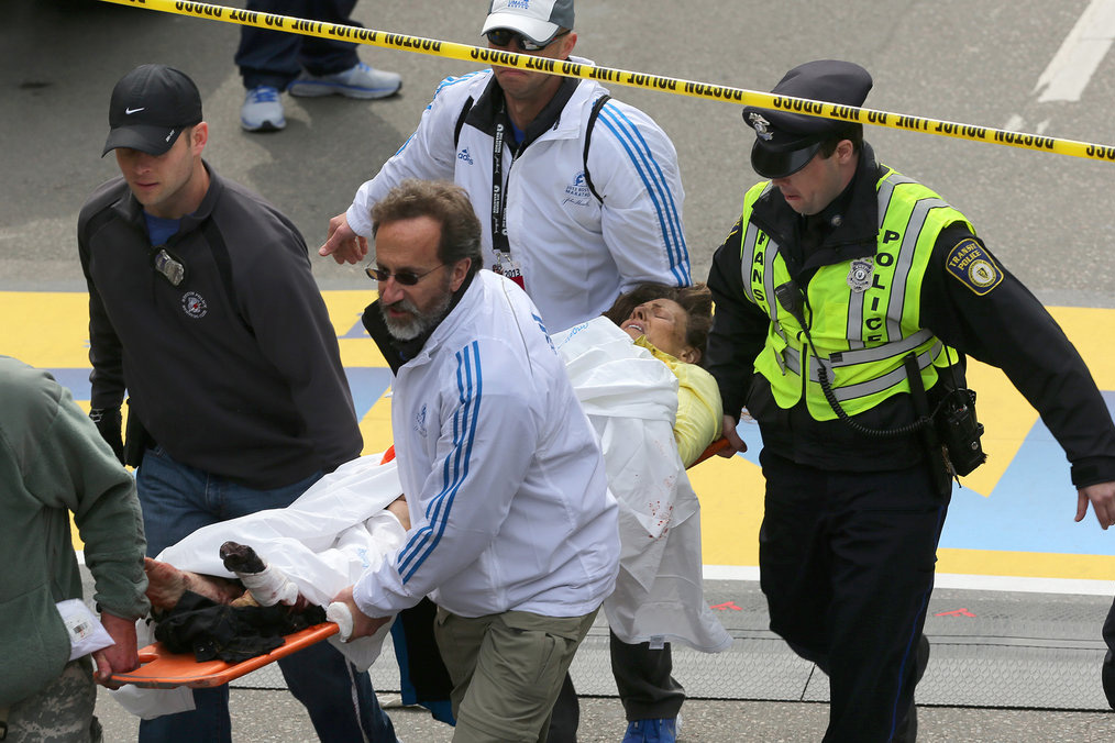 震惊波马史的2013年，波士顿马拉松爆炸案（恐怖组织对国家危害）